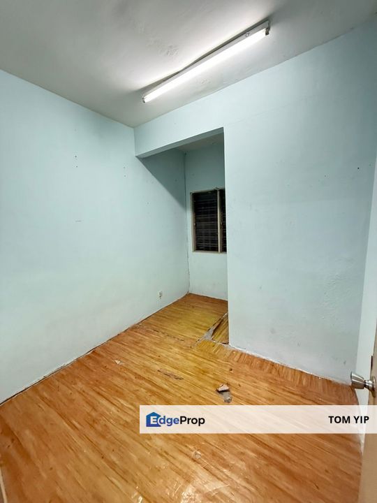 LIMITED & CHEAP , 2 Sty Terrace Taman Subang Murni Seksyen U5 Shah Alam, Subang Bestari, Selangor, Subang