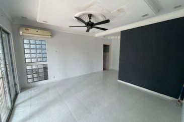 Seksyen 6, Bandar Country Homes