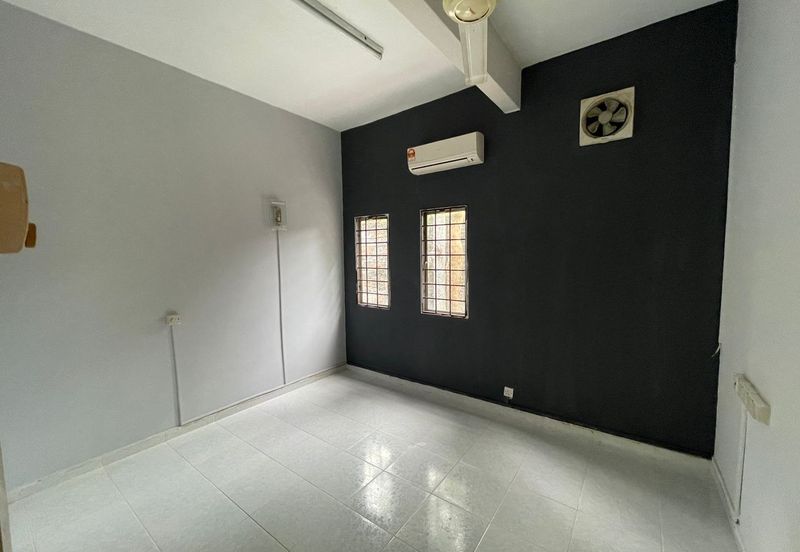 Seksyen 6, Bandar Country Homes