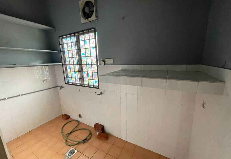 Seksyen 6, Bandar Country Homes