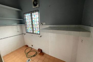 Seksyen 6, Bandar Country Homes