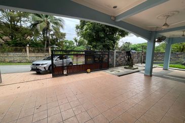 Seksyen 6, Bandar Country Homes