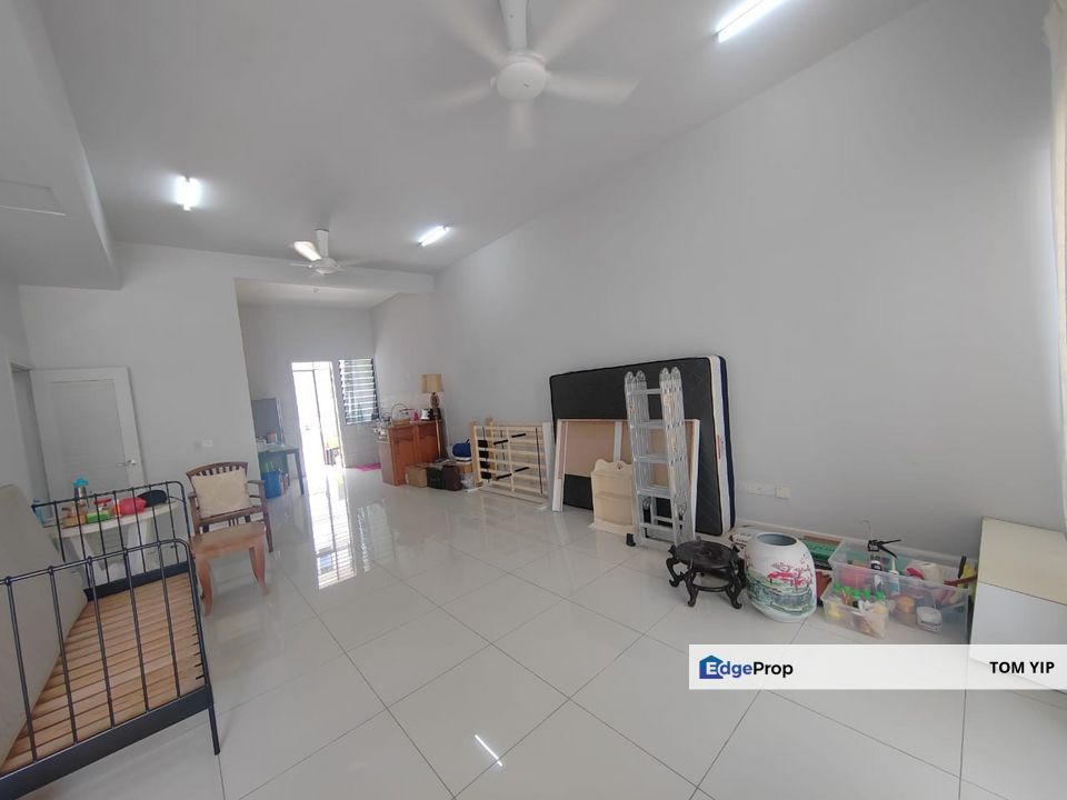 [CHEAP] 2 Storey Terrace, Tamansari Dahlia, Kota Emerald Rawang, Selangor, Rawang