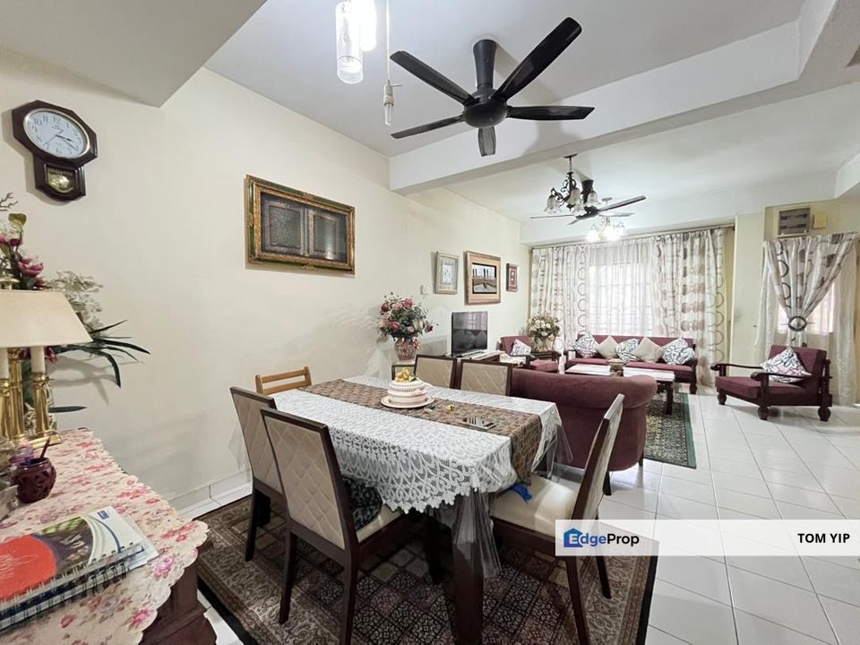 Facing Open, 2 Storey Terrace RENOVATED Kota Damansara Seksyen 8, Selangor, Kota Damansara