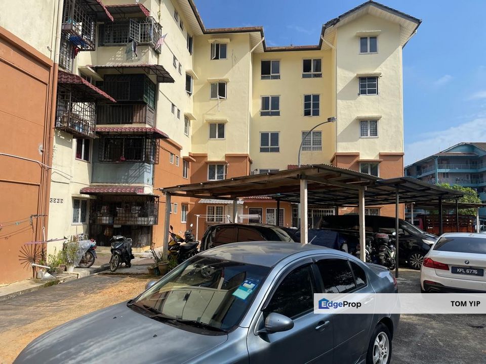 Ground Floor, Pinewood Court Apartment Bandar Tasik Puteri Rawang, Selangor, Rawang