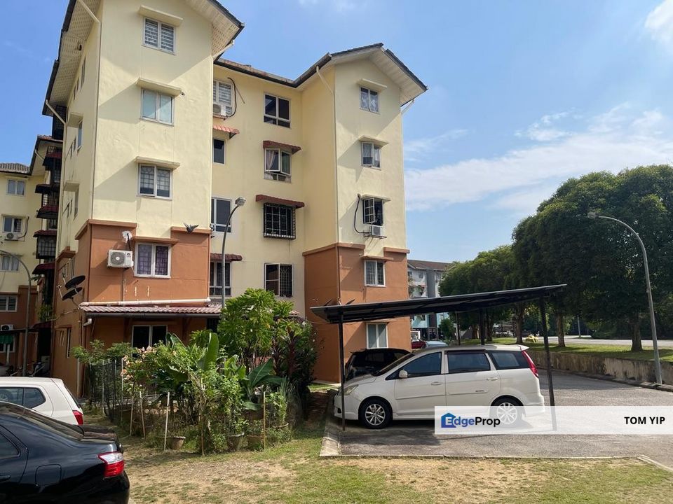 Ground Floor, Pinewood Court Apartment Bandar Tasik Puteri Rawang, Selangor, Rawang