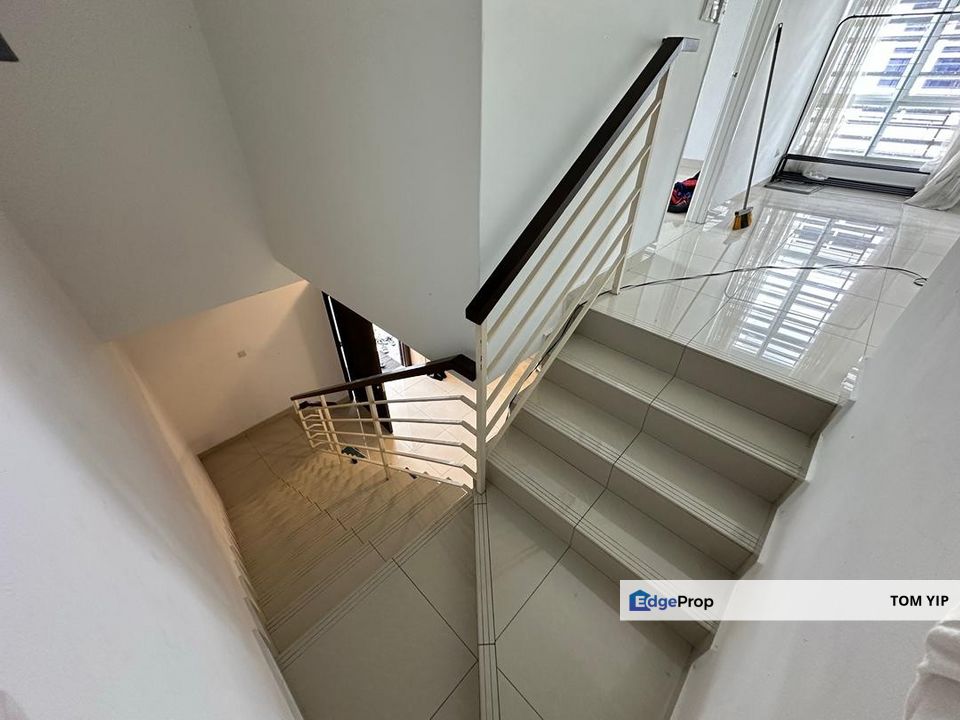[32x65] 2 Storey SEMI D Cluster , M Residence 2 , Caspia , Rawang, Selangor, Rawang