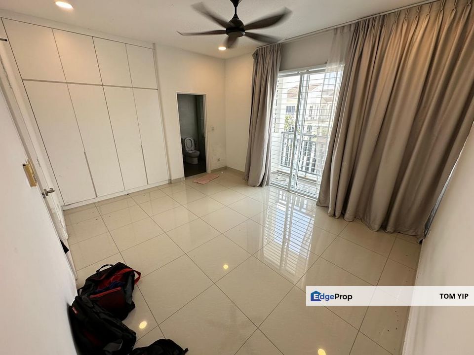 [32x65] 2 Storey SEMI D Cluster , M Residence 2 , Caspia , Rawang, Selangor, Rawang