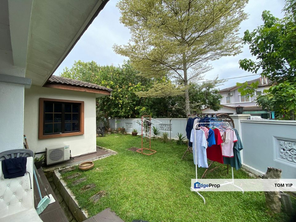 (Corner Lot) 2sty Semi D Cluster House Blok 6 Bandar Tasik Puteri Rawang, Selangor, Rawang