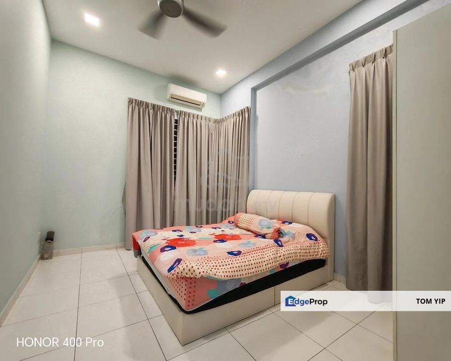 (RENO+FURNISHED) 2sty End Lot House Acacia Park 3 Bandar Tasik Puteri Rawang, Selangor, Rawang
