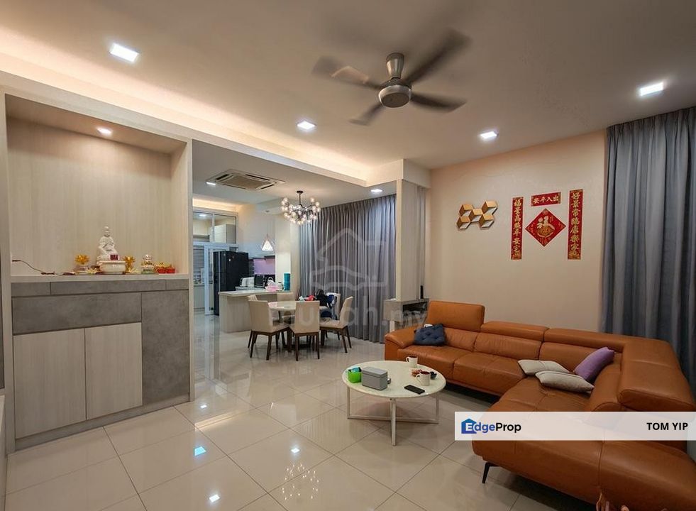 (RENO+FURNISHED) 2sty End Lot House Acacia Park 3 Bandar Tasik Puteri Rawang, Selangor, Rawang