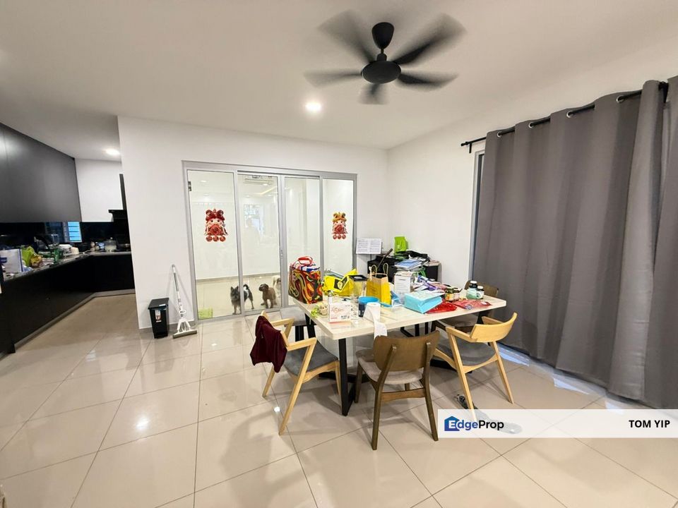 2 Storey End Lot with Land Renovated Acacia Park Phase 4A Bandar Tasik Puteri Rawang, Selangor, Rawang