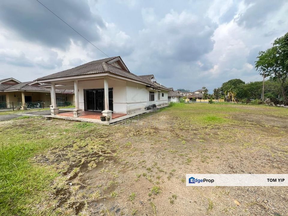 (10,000 SF) 1 Sty Bungalow Jalan Teluki Bukit Sentosa Rawang, Selangor, Hulu Selangor
