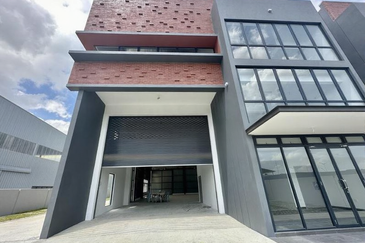 Elmina Business Park