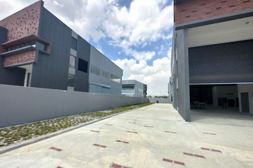 Elmina Business Park