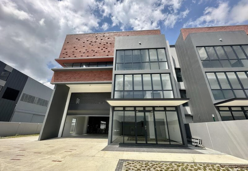 Elmina Business Park