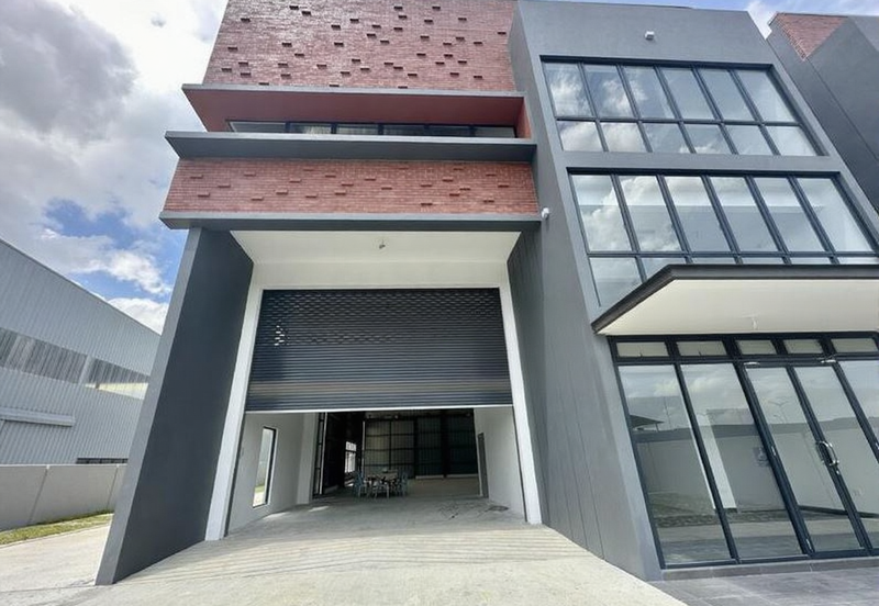 Elmina Business Park