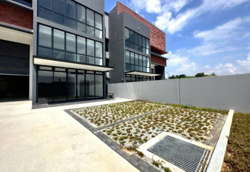 Elmina Business Park