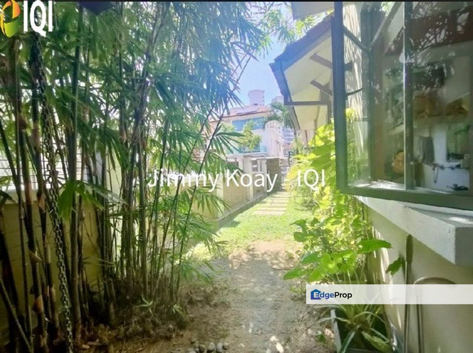 3.5-Storey Endlot Bungalow @ Changkat Kiara Surya, , 