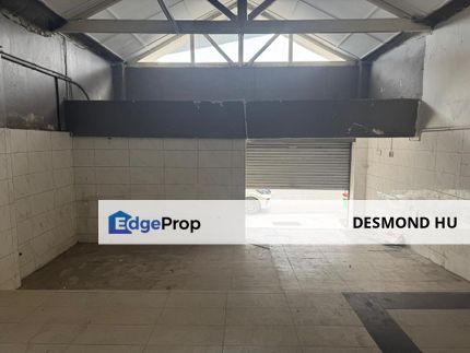 Kedai Kajang Town disewa facing Pintu C MRT Stadium Kajang, Selangor, Kajang