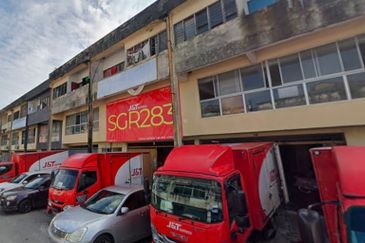 Ground Floor Shop @ 🔥Jalan Sentosa🔥 2 Sungai Jelok Kajang for rent