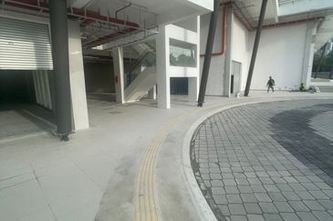 1st Floor Shop 🔥Residence Mirai🔥 Kajang 2 for rent near Kajang 2 Jalan Reko Bangi UKM Bandar Tek Semenyih