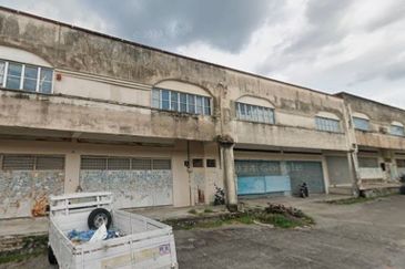 Cheapest Double Storey 🔥Light Industry Factory🔥 / Cum Office for sale near Bandar Teknologi Semenyih