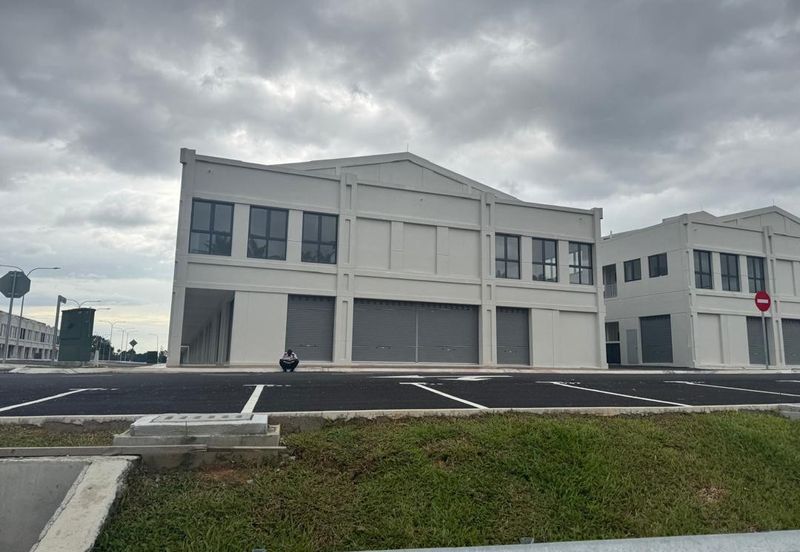 Serena Square 🔥 Serena Heights Brand New Shop/ Office for rent near Bangi Semenyih