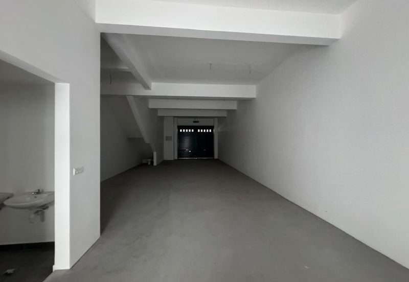 Serena Square 🔥 Serena Heights Brand New Shop/ Office for rent near Bangi Semenyih