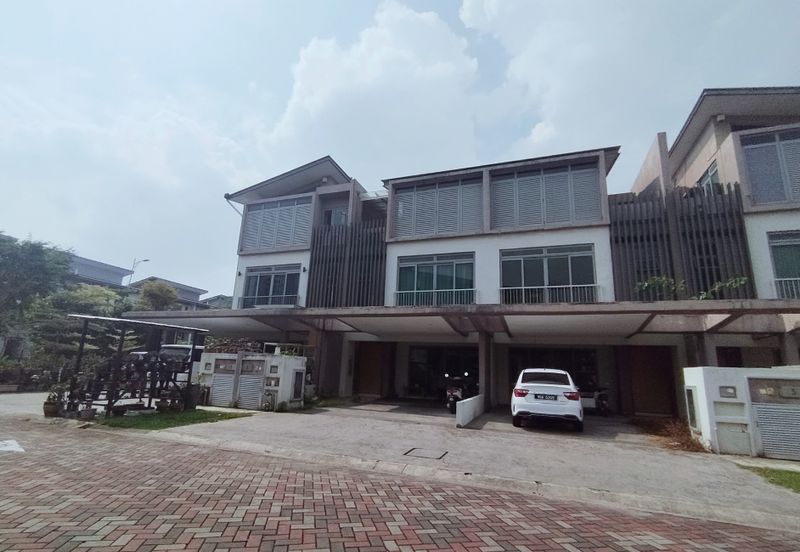 D'Island Residence