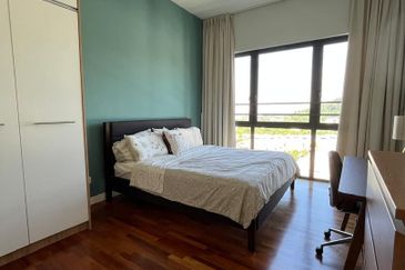 16 Quartz Melawati Condominium