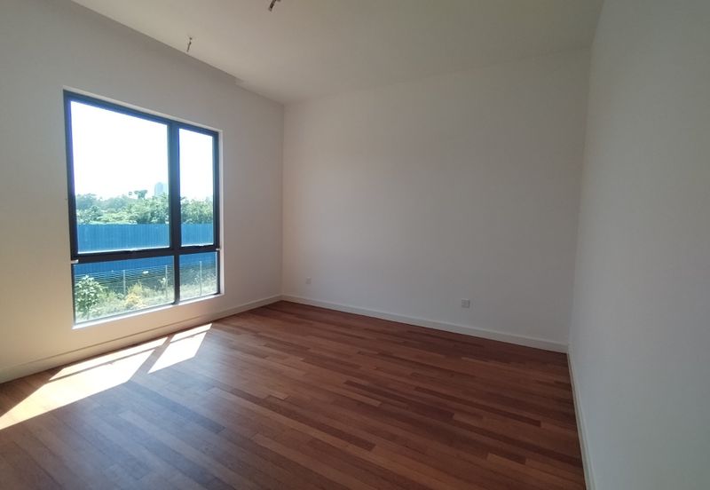 Broadleaf Residences, Hometree