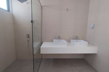 Broadleaf Residences, Hometree