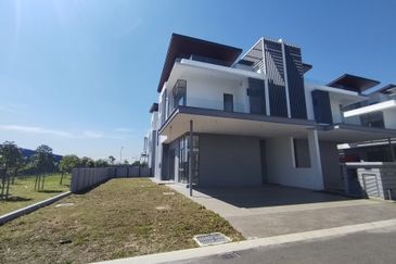 Broadleaf Residences, Hometree