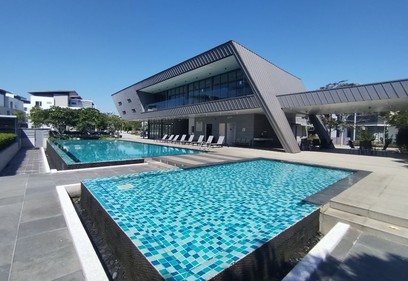 Broadleaf Residences, Hometree