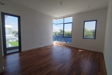 Broadleaf Residences, Hometree