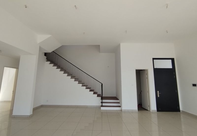 Broadleaf Residences, Hometree