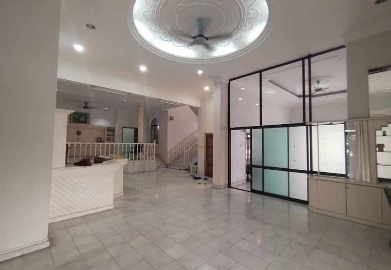 Taman Taynton (Taynton View)