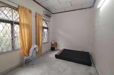 Taman Taynton (Taynton View)