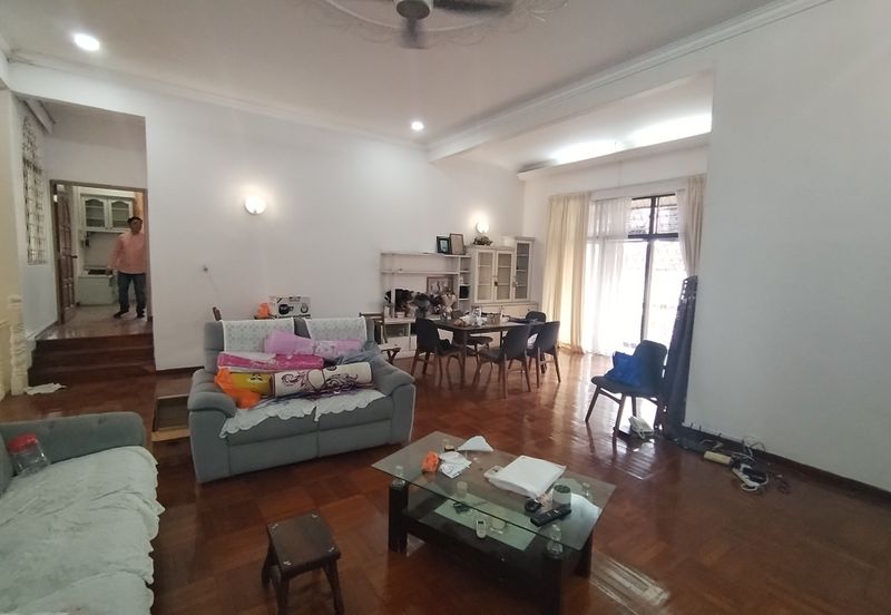 Taman Taynton (Taynton View)