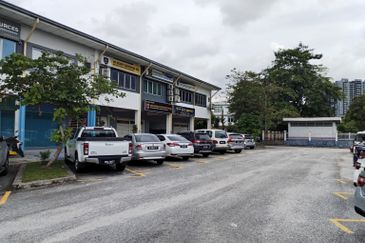 Jalan Sungai Burung, Bukit Rimau