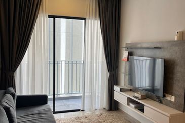 3R2B The Hipster Condo for Rent 