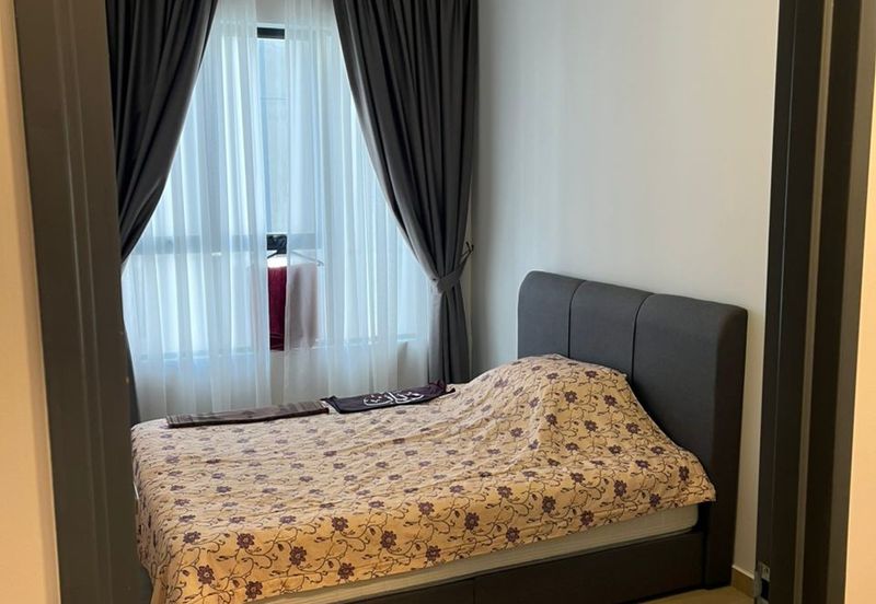 3R2B The Hipster Condo for Rent 