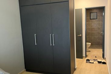 3R2B The Hipster Condo for Rent 