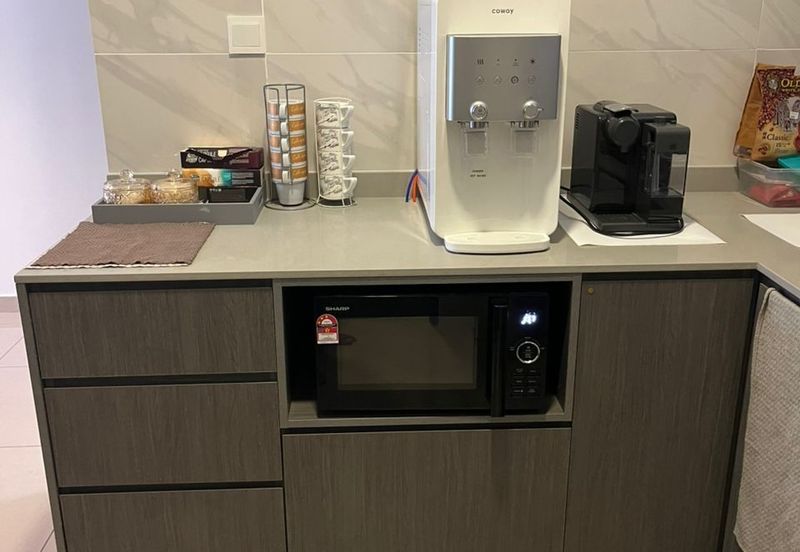 3R2B The Hipster Condo for Rent 