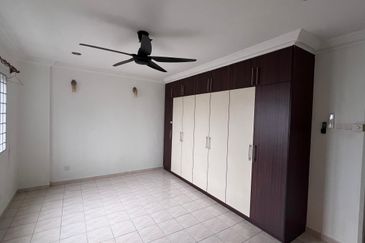 Bougainvilla Apartments