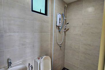 B11 Parkland Residence