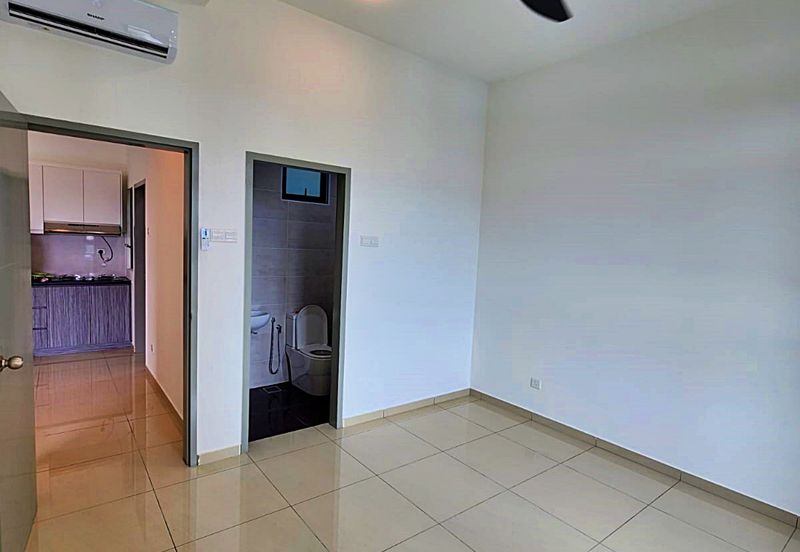 B11 Parkland Residence