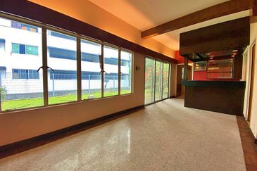 Single Storey Bungalow @ Taman Tan Yew Lai  OUG 