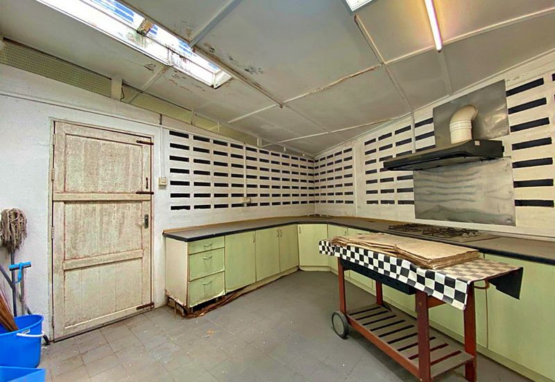 Single Storey Bungalow @ Taman Tan Yew Lai  OUG 